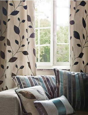 如何去選擇家居窗簾的圖案與顏色?