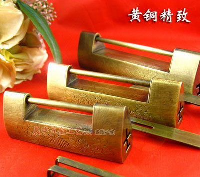 一款值得購買的吉祥魚鎖