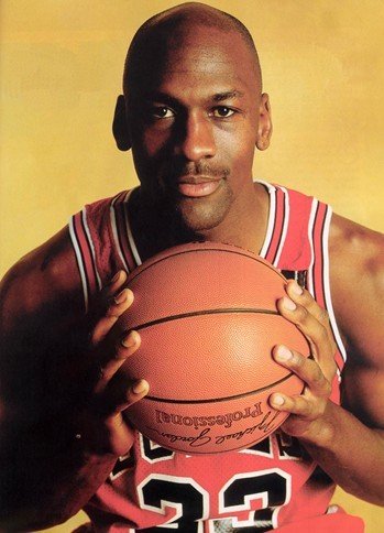 品牌對(duì)對(duì)碰:?jiǎn)痰んw育起訴飛人喬丹