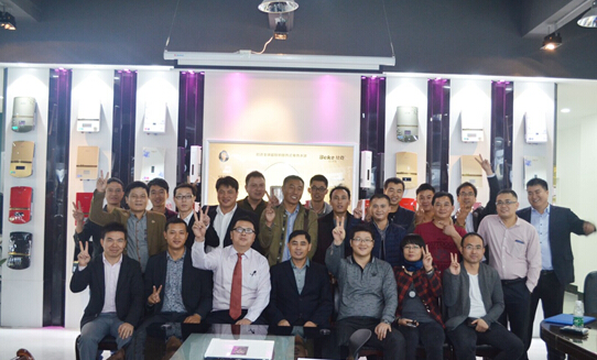 周衛(wèi)紅專(zhuān)欄:比克商學(xué)院模式帶來(lái)的三大啟示