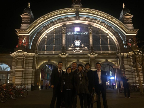 中國淋浴房界泰斗段軍會:萊博頓營銷的互聯網思維