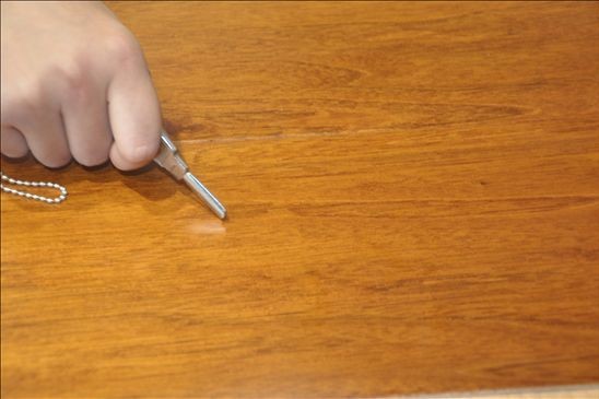 測評:生活家年代系列—深秋草原實木復合地板